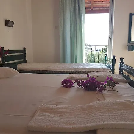 Apartment Studios Dimitris Giatras Zakynthos Town