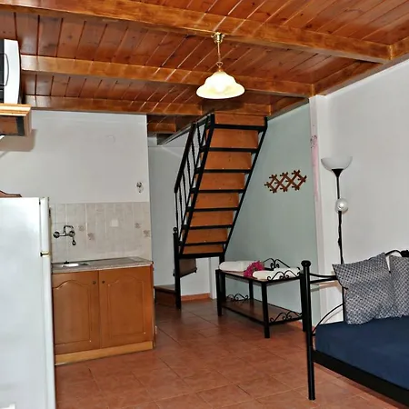 Apartment Studios Dimitris Giatras Zakynthos Town