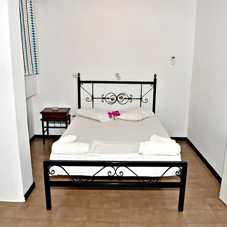Studios Dimitris Giatras * Zakynthos Town