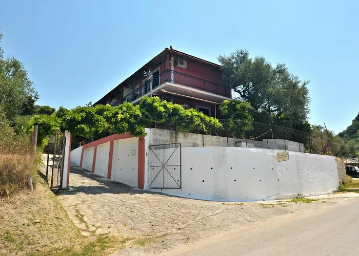 アパート Dimitris Giatras *