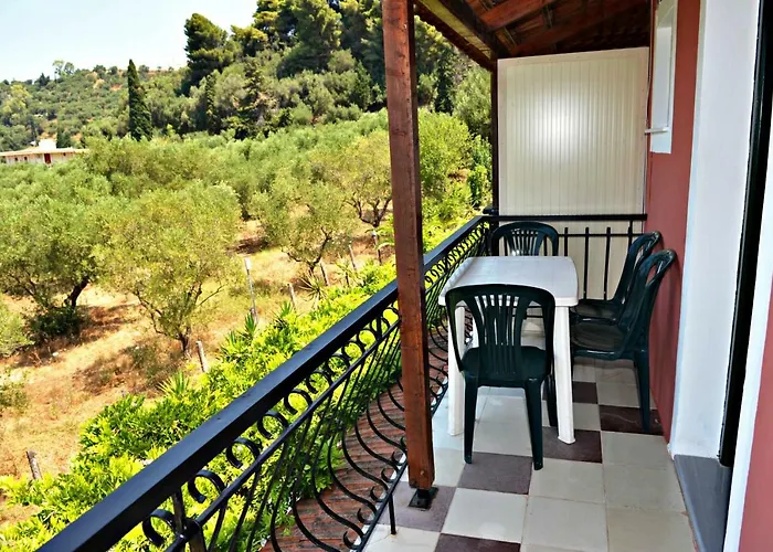 アパート Dimitris Giatras *